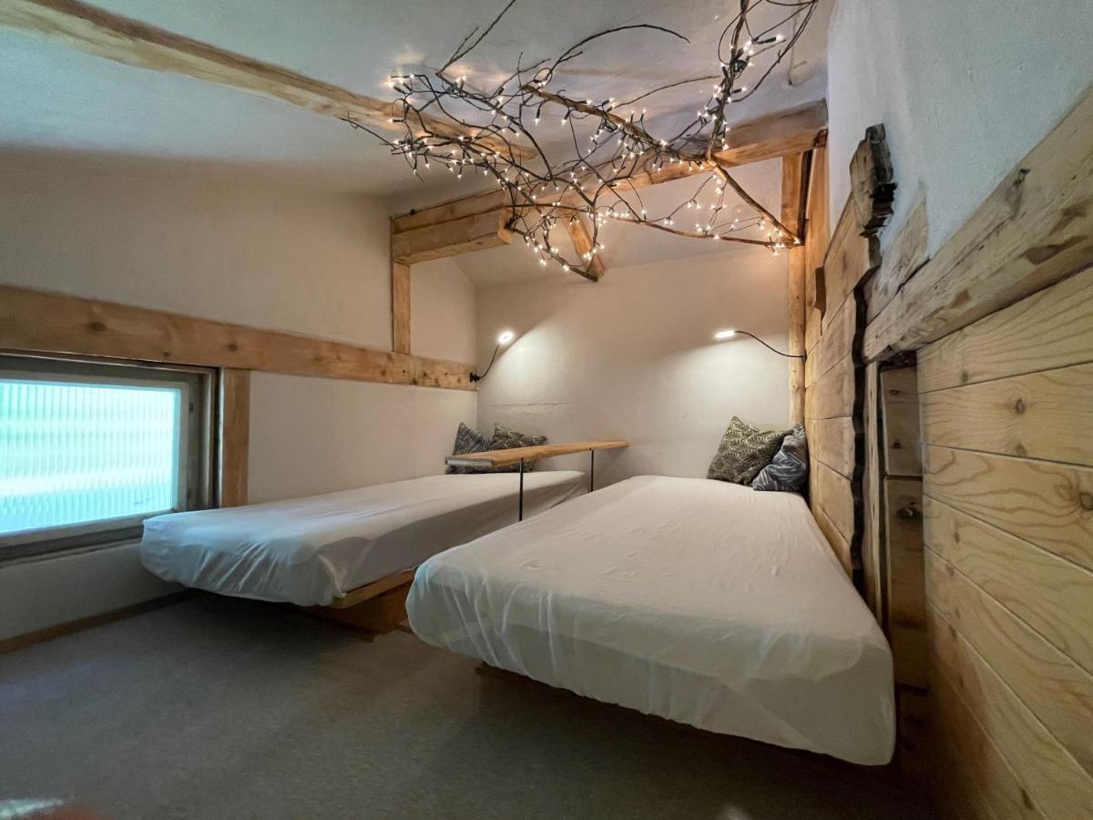 Backyard Mountain Hostel Mayrhofen Kültér fotó