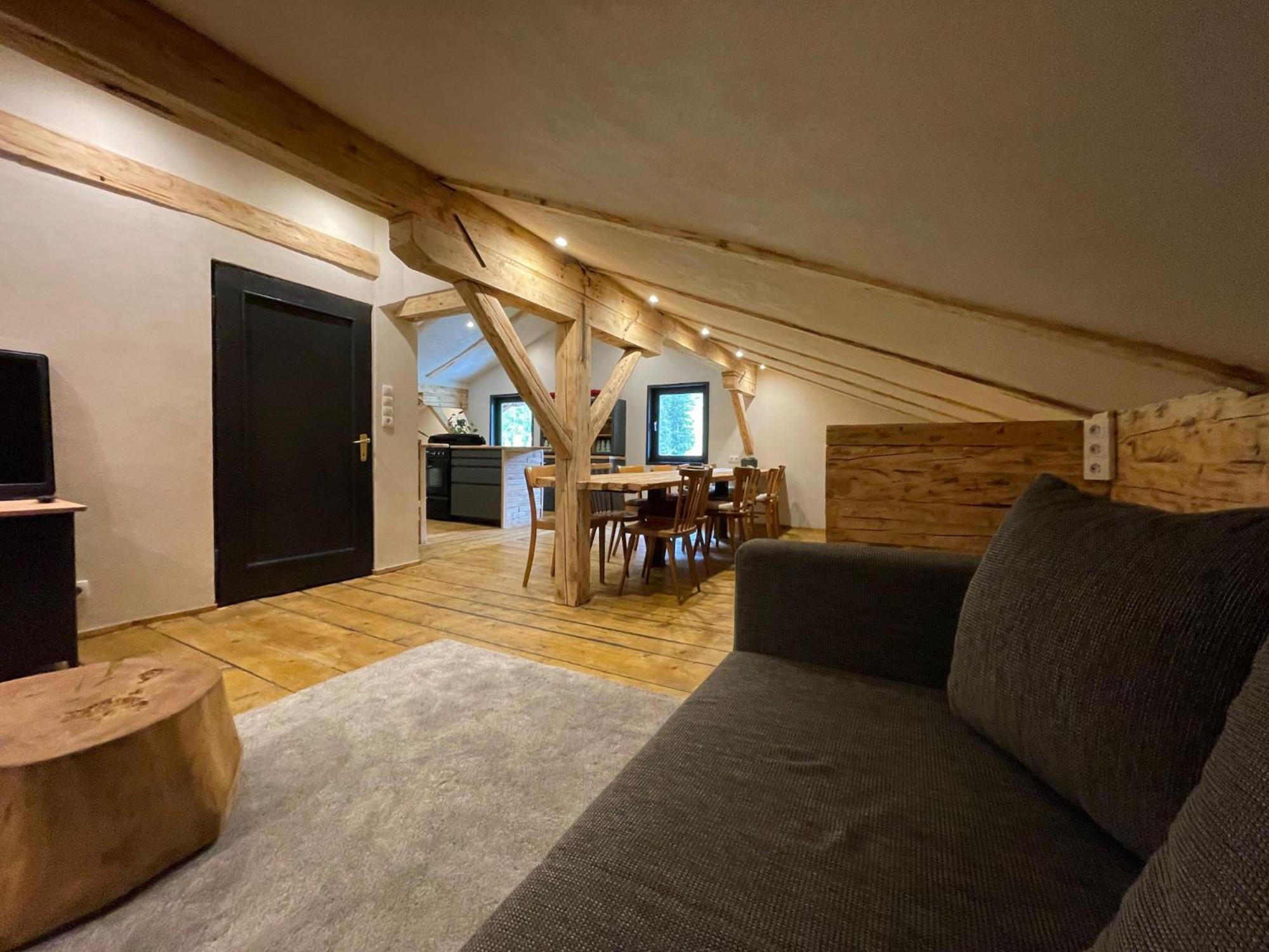Backyard Mountain Hostel Mayrhofen Kültér fotó